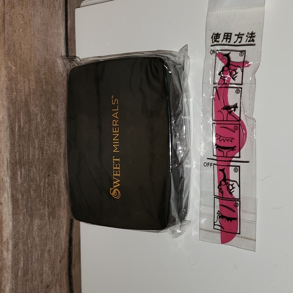 Sweet Minerals The Britney Magnetic Lash - Picture 2 of 2